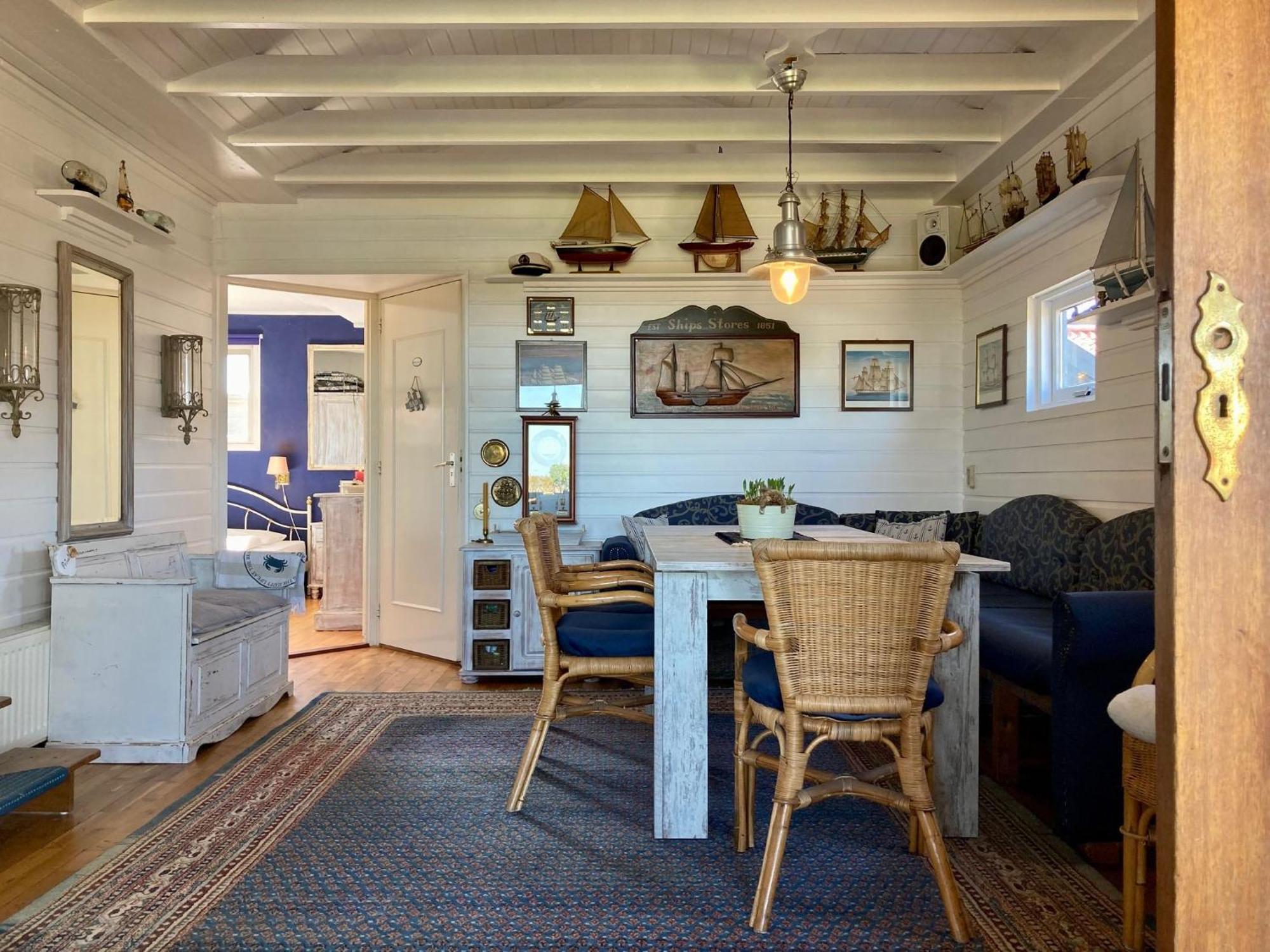 House Marijke With Winter Garden And Direct Access To The Lauwersmeer Anjum ภายนอก รูปภาพ